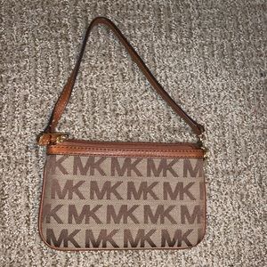Michael Kors wristlet